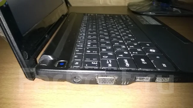 Acer Aspire One D255. 1,6����, ��� 1024 ��, WiFi: 1, Bluetooth: 1, ����������� �� 8��. ����