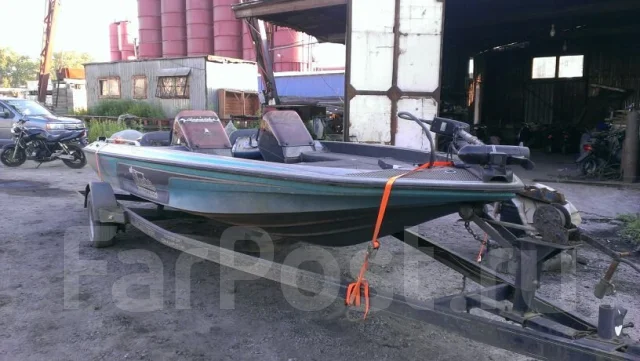 Skeeter. 2012 ���, ����� 4��., ��������� ��� ���������, ������ ����