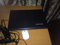 Lenovo G500. 24,0����, ���� 500���, WiFi, Bluetooth, ����������� �� 5��. ����