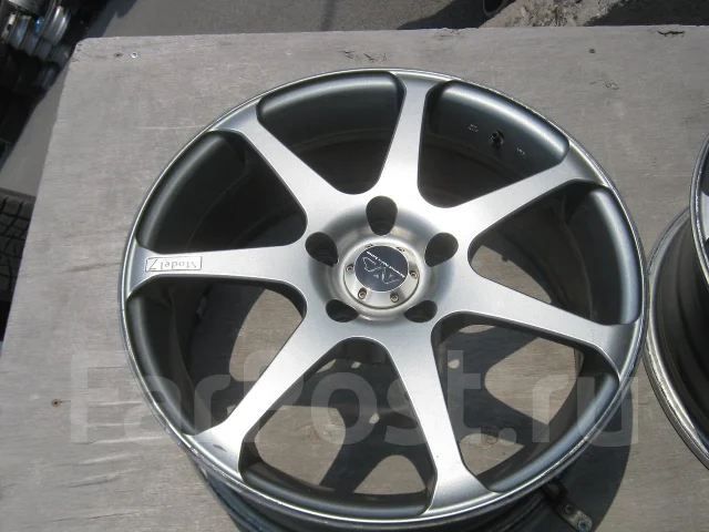 AVS Model 7. 7.0x17", 5x114.3, ET45 ����