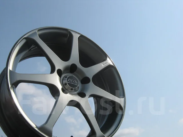 AVS Model 7. 7.0x17", 5x114.3, ET45 ����