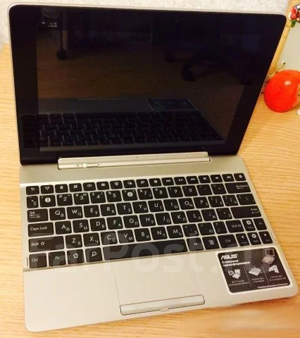 Asus Transformer Pad TF300TG 3G 16Gb ����