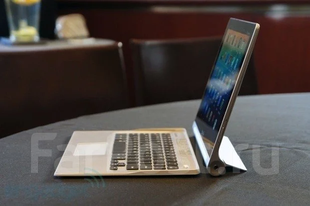 Lenovo Yoga Tablet 10 32Gb. ��� ����� �� ������������-��-����� ����