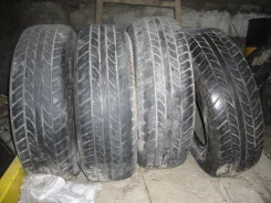 Dunlop Grandtrek TG29. ������, 20�%, 4 ��