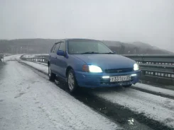 Toyota Starlet. �������, 4wd, 1.3, ������ ����