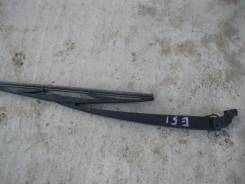 Дворник двери багажника. Nissan Elgrand, E51, 51 Двигатель 35