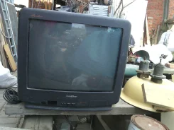 Goldstar. CRT (���)