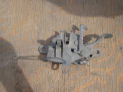 Замок капота. Toyota Corolla, AE100G, AE100 Двигатель 5AFE