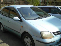 Nissan Tino. ��������, ��������, 2.0, ������ ����