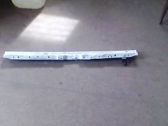 Крышка рамки радиатора. Toyota Land Cruiser, FZJ80J, FZJ80G, FZJ80 Двигатель 1FZFE