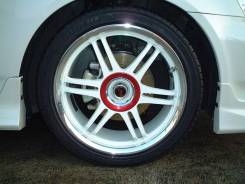 Sparco. 7.0/7.5x17, 5x114.30, ET45/45, ЦО 73,0 мм.