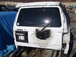Дверь багажника. Mitsubishi Pajero, V45W Двигатель 6G74
