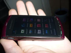 Sony Ericsson Vivaz. �/� ����
