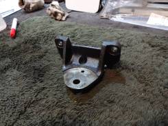 Кронштейн опоры двигателя. Toyota Mark II Wagon Qualis, MCV21W, MCV21, MCV25W, MCV25 Toyota Camry Gracia, MCV25W, MCV25, MCV21, MCV21W Toyota Windom...