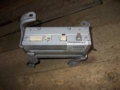 Блок управления навигацией. Toyota Land Cruiser, VDJ200, UZJ200W, UZJ200 Двигатели: 1VDFTV, 2UZFE