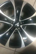Alutec Dynamite. 8.5x18", 5x112, ET-50, �� 66,6���. ����