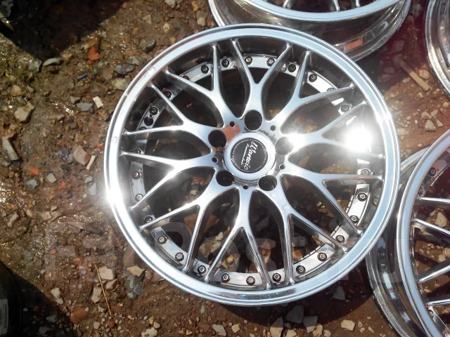 Monza Warwick. 7.0x17", 5x114.3, ET38 ����