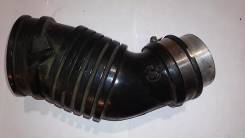 Патрубок воздухозаборника. Subaru Legacy B4, BE9, BE5, BEE