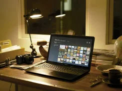 Sony VAIO Fit. ��� 8 ��, WiFi: 1, Bluetooth: 1, ����������� �� 3��. ����