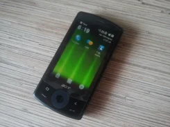 Acer beTouch E101. �/� ����