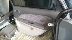 Обшивка двери. Toyota Caldina, ST210 Двигатель 3SFE