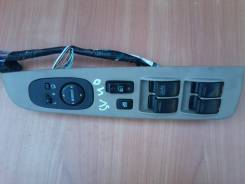 Кнопка управления дверями. Toyota Camry, SV40 Двигатель 4SFE