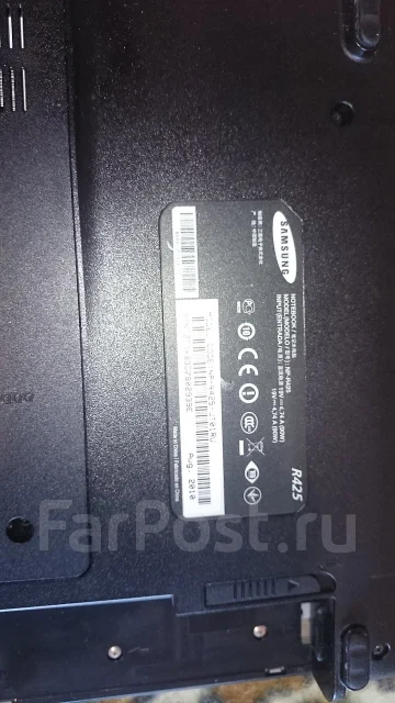 Samsung R425. 2,1����, ��� 4 ��, ���� 320���, WiFi: 1, Bluetooth: 1, ����������� �� 1��. ����