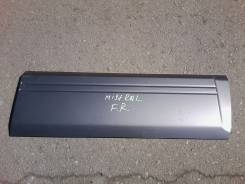 Накладка на дверь. Nissan Mistral, R20 Двигатель TD27T