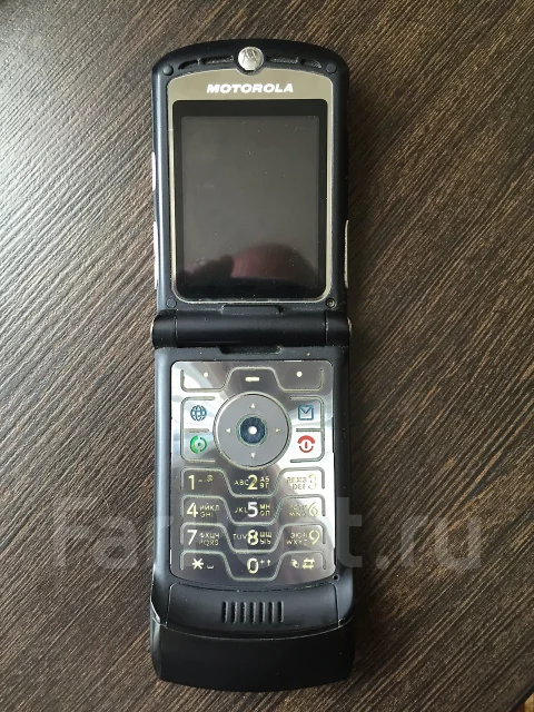 Motorola RAZR V3. �/� ����