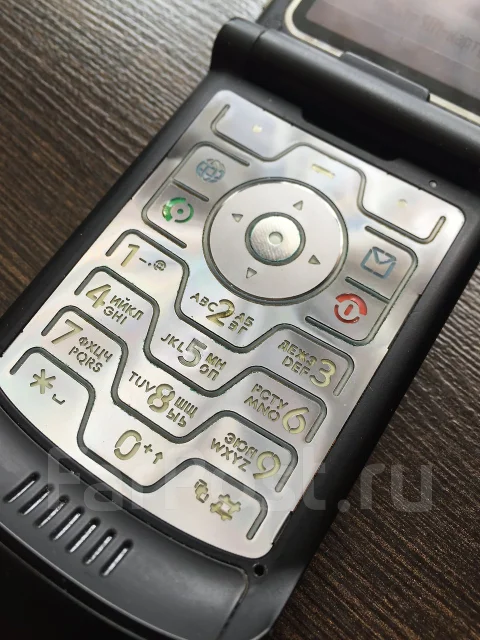Motorola RAZR V3. �/� ����