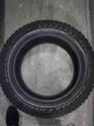 Pirelli Winter Carving Edge. Зимние, шипованные, 2013 год, износ: 10%, 1 шт
