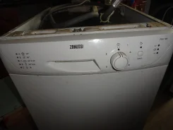 Zanussi ����