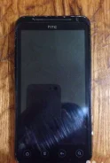 HTC EVO 3D. �/�