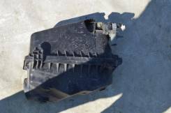 Корпус воздушного фильтра. Toyota Corolla, ZZE122
