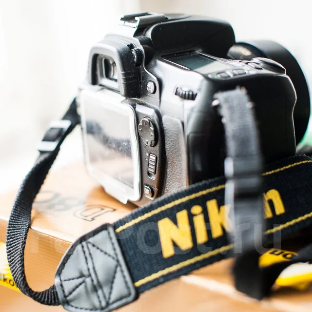 Nikon D80 ����