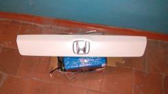 Накладка на дверь багажника. Honda Stream, DBA-RN7, DBA-RN6, DBA-RN9, DBA-RN8