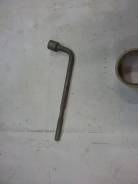 Ключ зажигания. Toyota: Yaris, WiLL Cypha, Noah, Sienna, GS450H, Matrix, Succeed, Coaster, Ractis, Corona Premio, Camry Prominent, Prius C, Aqua, bB...