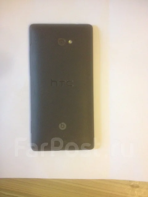 HTC Windows Phone 8x ����