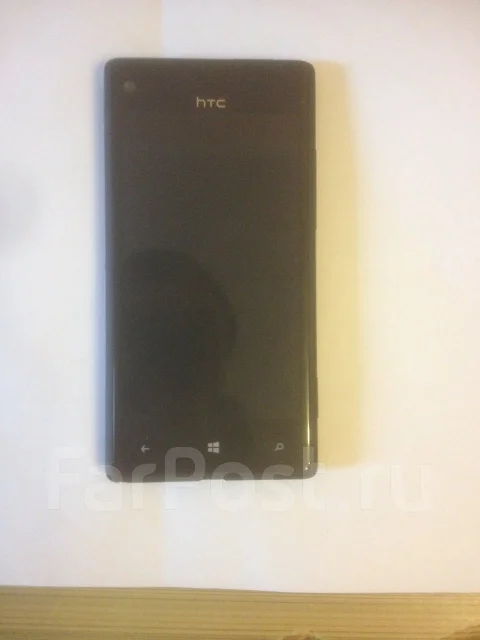 HTC Windows Phone 8x ����