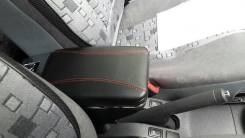 Подлокотник. Honda Fit