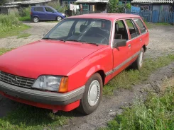Opel Rekord. WOL000067F1058495, C18NZ ����