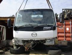 Кабина. Mazda Titan