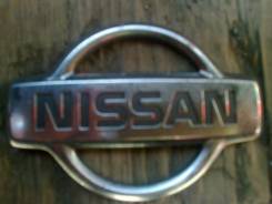 Эмблема. Nissan Skyline