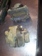 Скоба суппорта. Suzuki Grand Vitara, TD62 Suzuki Escudo, TA52W, TD02W, TA51W, TD11W, TD32W, TA31W, TA11W, TD62W, TA02W, TD51W, TD61W, TD52W, TD31W, TL...