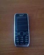 Nokia E52 ����