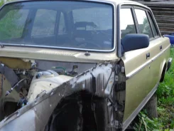 Volvo 240 ����