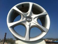 Nissan. 7.5x17, 5x114.30, ET40, ЦО 65,0 мм.