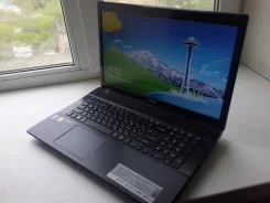 Acer Aspire V3-772G. 3,2����, ��� 8 ��, ���� 1 000���, WiFi, Bluetooth, ����������� �� 4��.