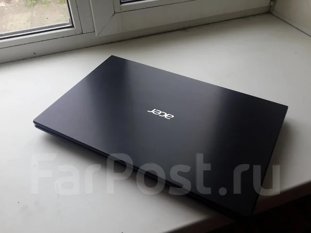 Acer Aspire V3-772G. 3,2����, ��� 8 ��, ���� 1 000���, WiFi: 1, Bluetooth: 1, ����������� �� 4��. ����