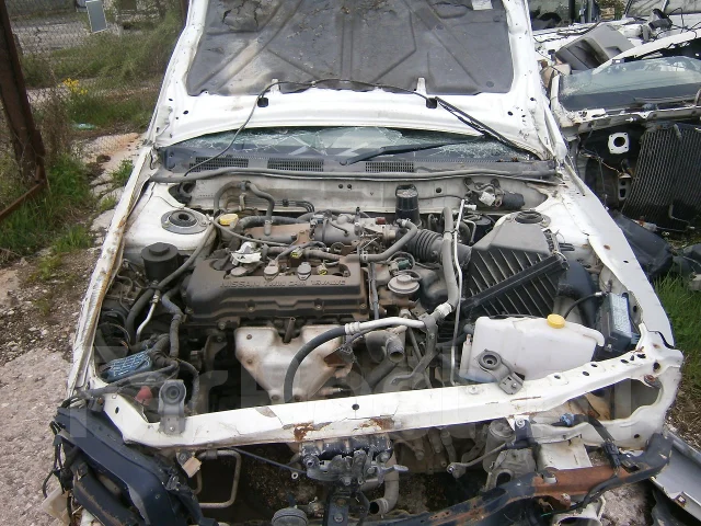 Nissan Avenir Salut. W11, QG18 ����